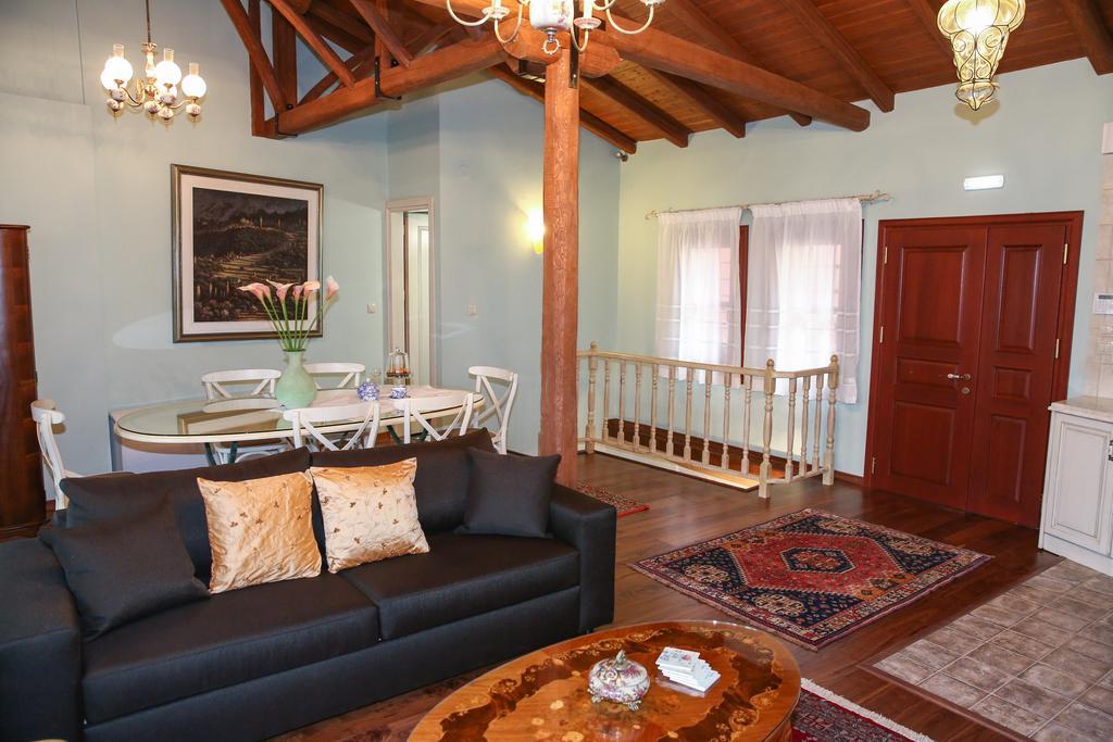 The House By The River Luxury Villa Veria  Ruang foto